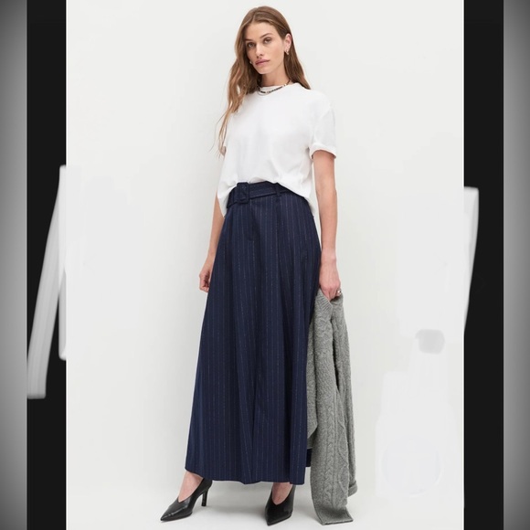 NEW FAVORITE DAUGHTER the gabby maxi skirt in Navy Pinstripe size 2 - Picture 5 of 15